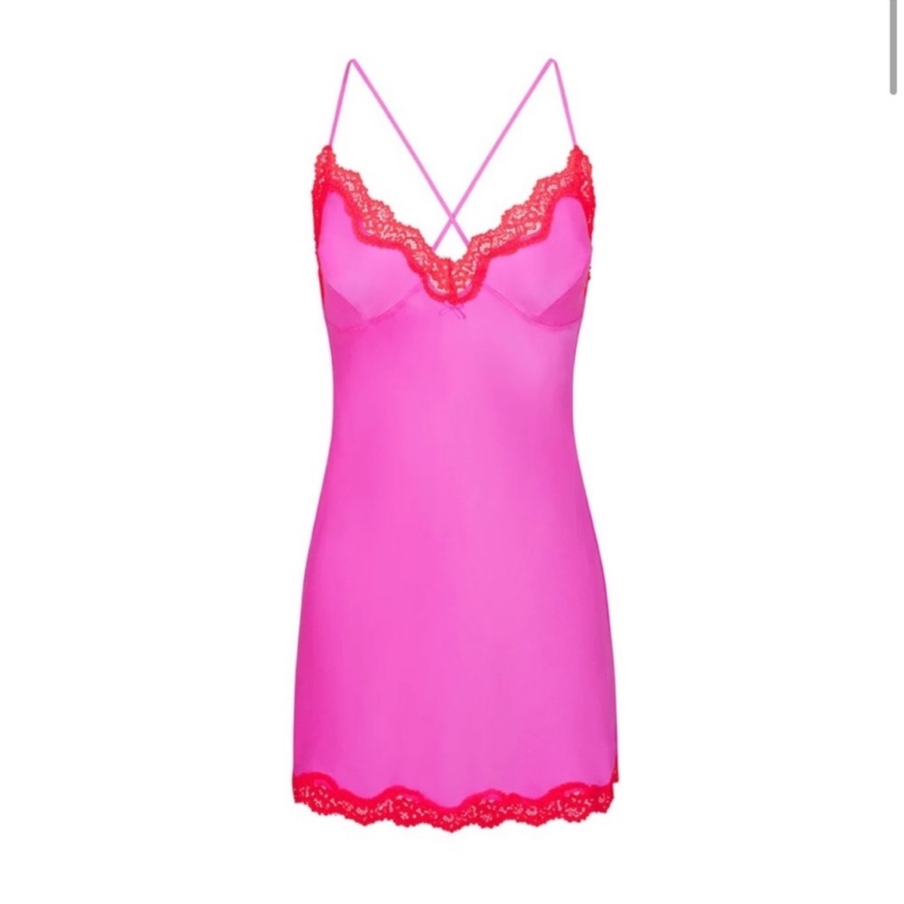 Skims Pink Silk Slip | XS